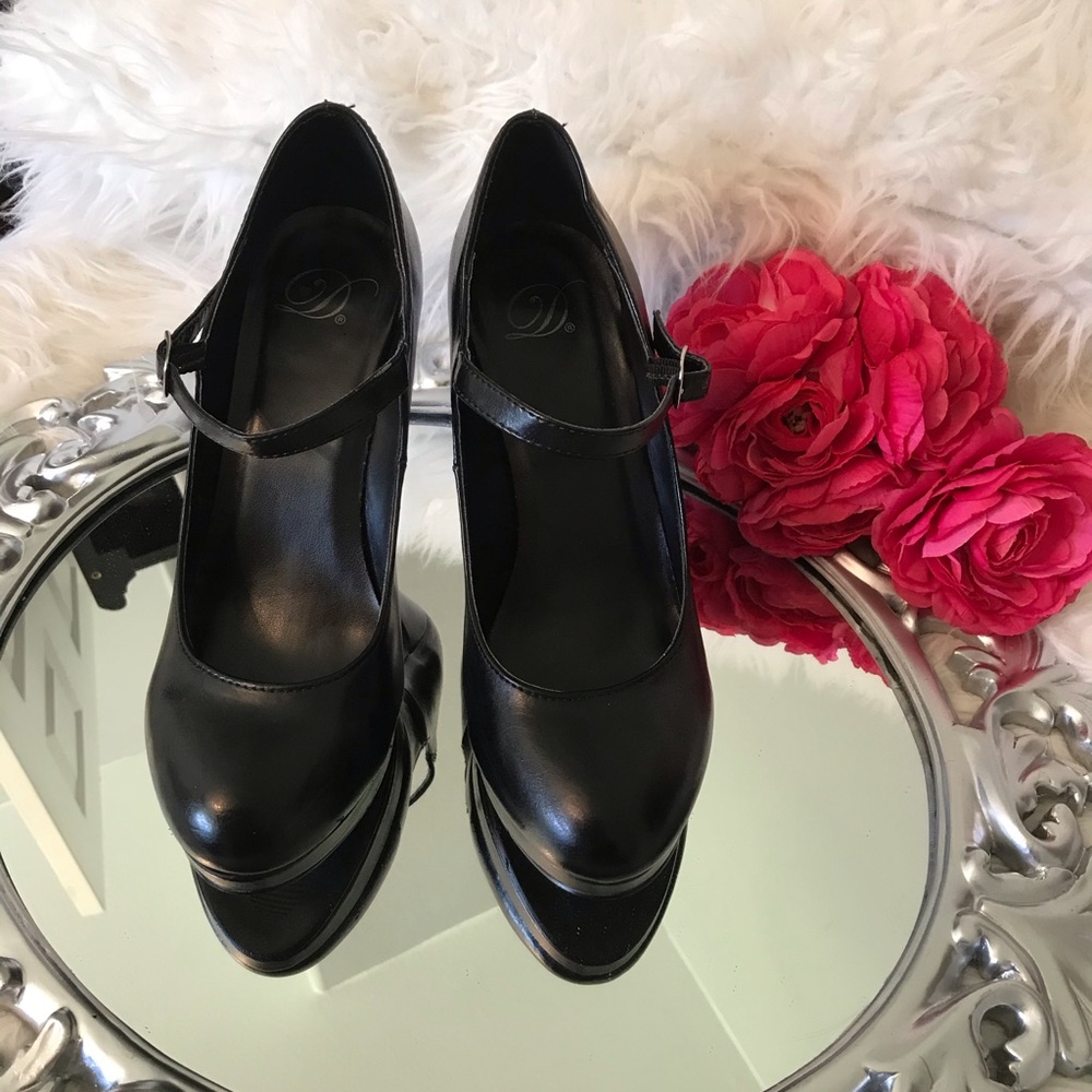 Mary Jane Platform Heels